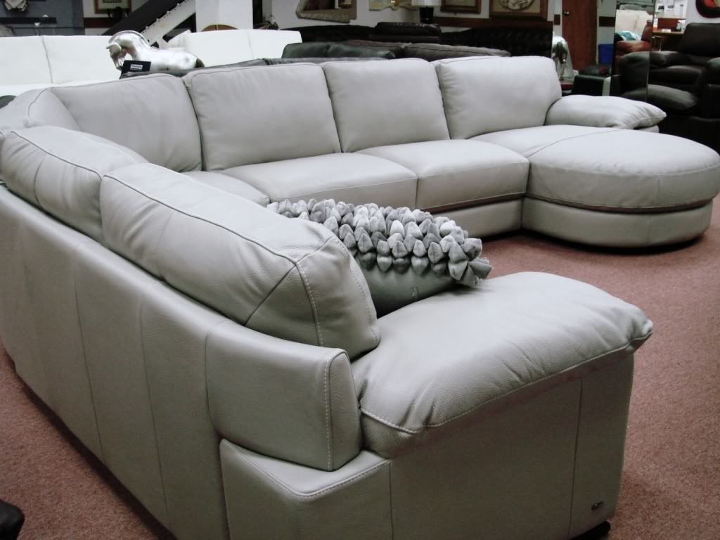 Natuzzi editions Leather sectionals b684, Gray leather Sale, Natuzzi editions Leather sectionals b684, cognac leather Sale.Best price on Natuzzi sectional sofa. President's Day Furniture Sales, Natuzzi Editions, Italsofa, leather sectionals & sofas. Up to 50% Off Floor Sample Sale! Philadelphia Contemporary Leather Furniture Store. Natuzzi Editions Leather sofa. Brown leather. <br /><br />INTERIOR CONCEPTS FURNITURE 215-468-6226 Online Store: http://store.interiorconceptsfurniture.com/nalemi.html