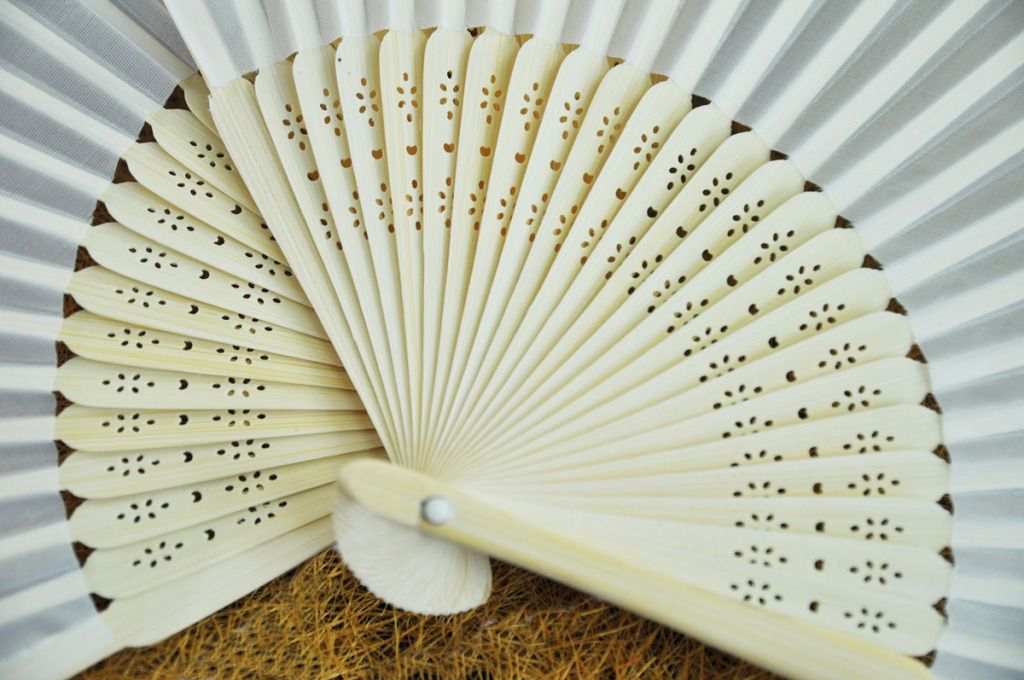 1 pc Elegant Lady's White Silk Folding Hand Held Fans For Wedding Party pe263 eBay