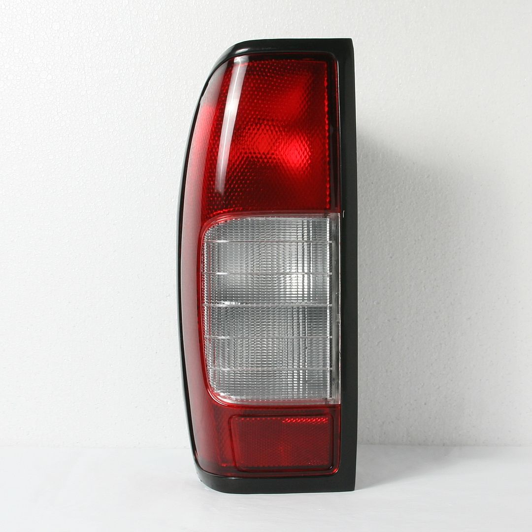 Nissan navara d22 rear lights #10