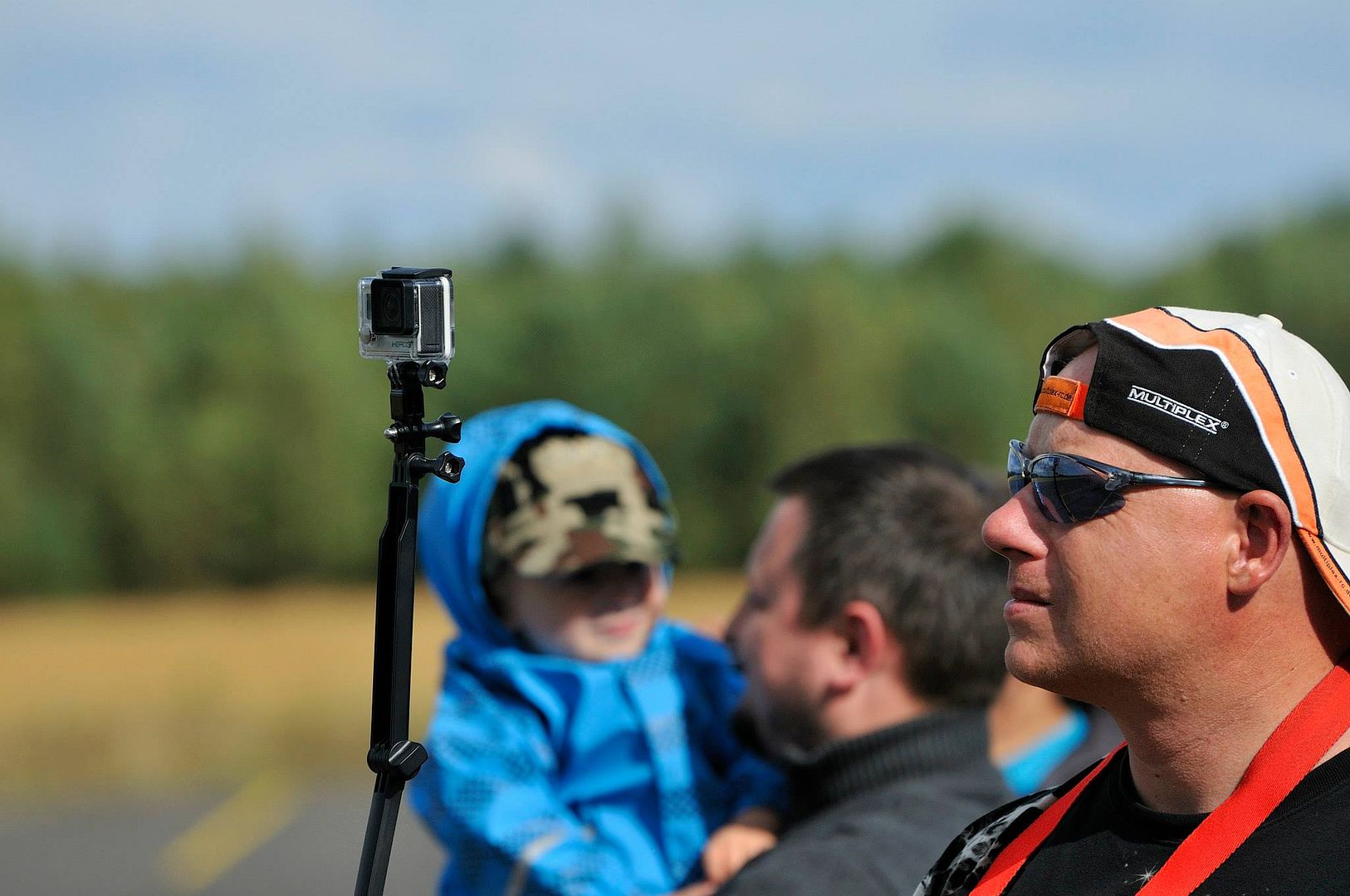 10547975_794409760600443_421304319324996