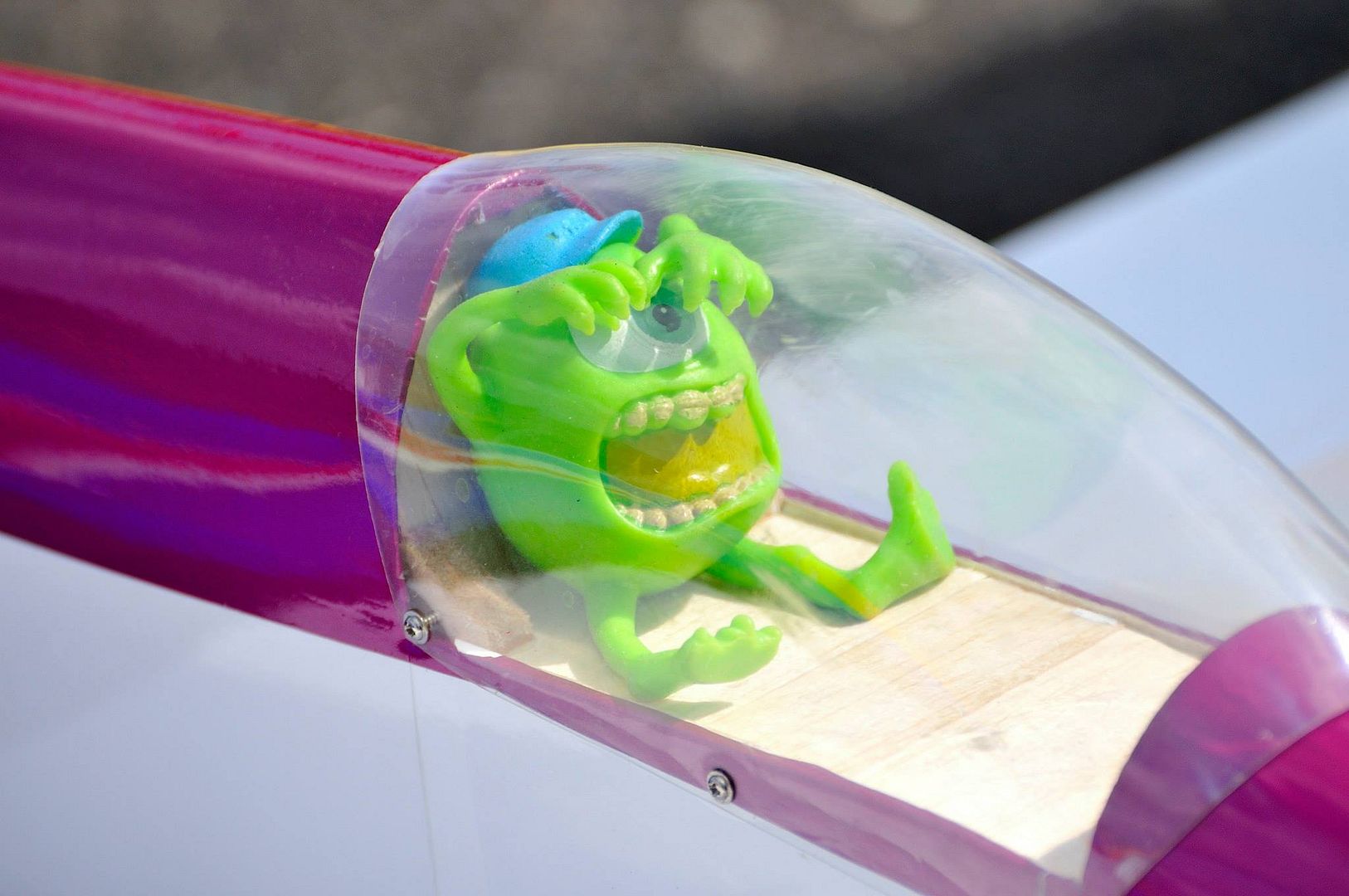 10547975_794410927266993_453753500624719