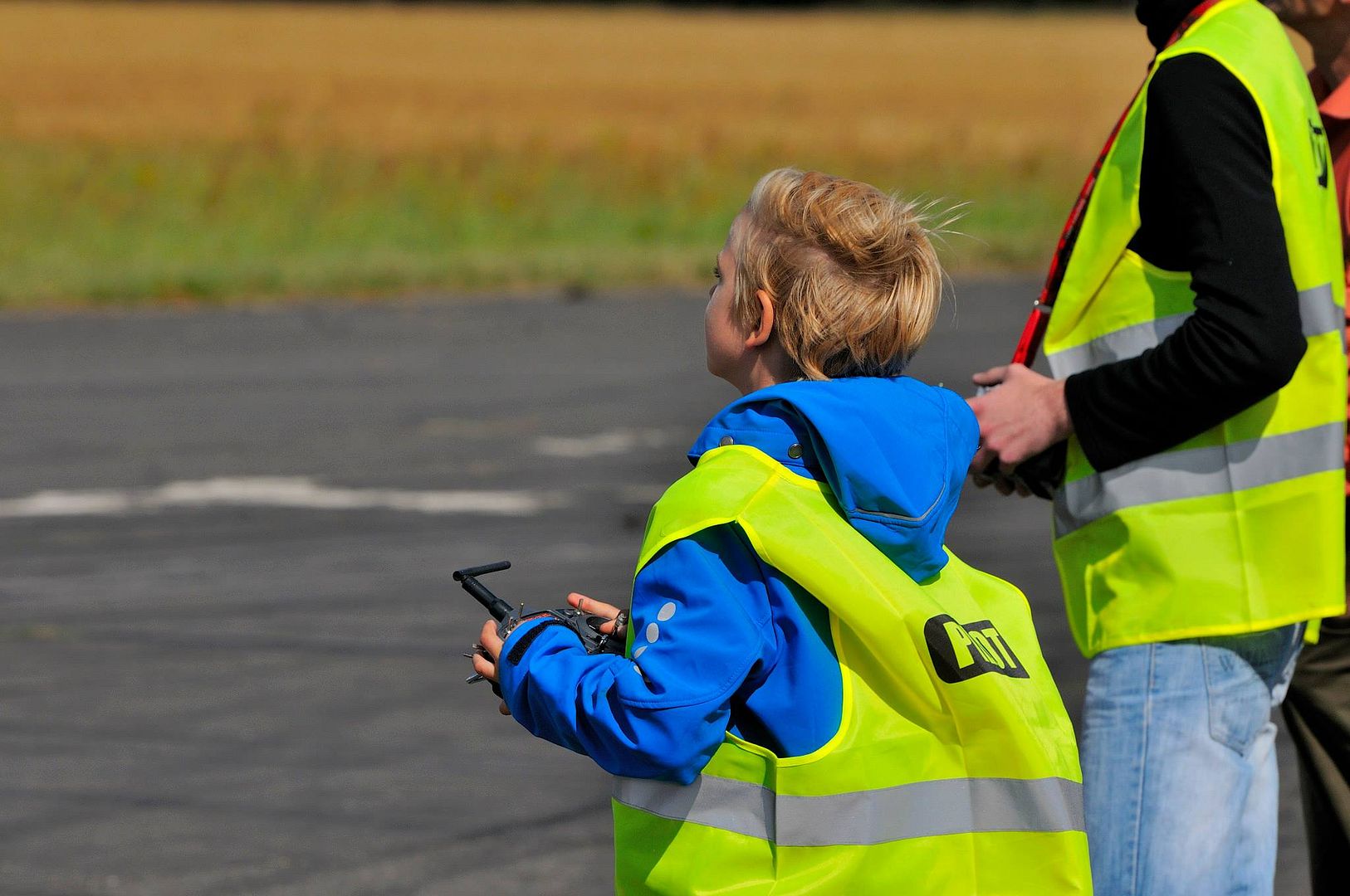 10575350_794409007267185_544003986546683