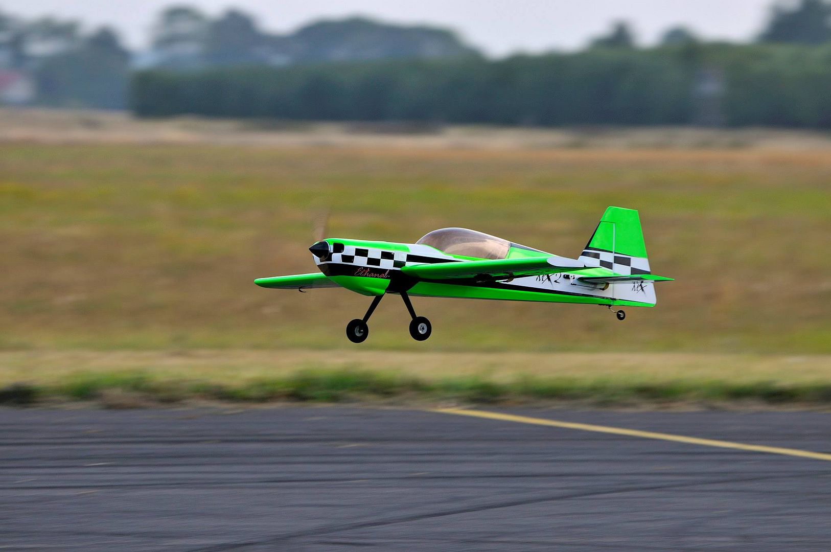 10580741_794410600600359_674099741857095