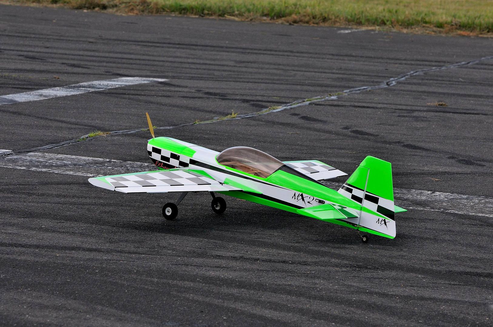 10620236_794409930600426_342213060491541