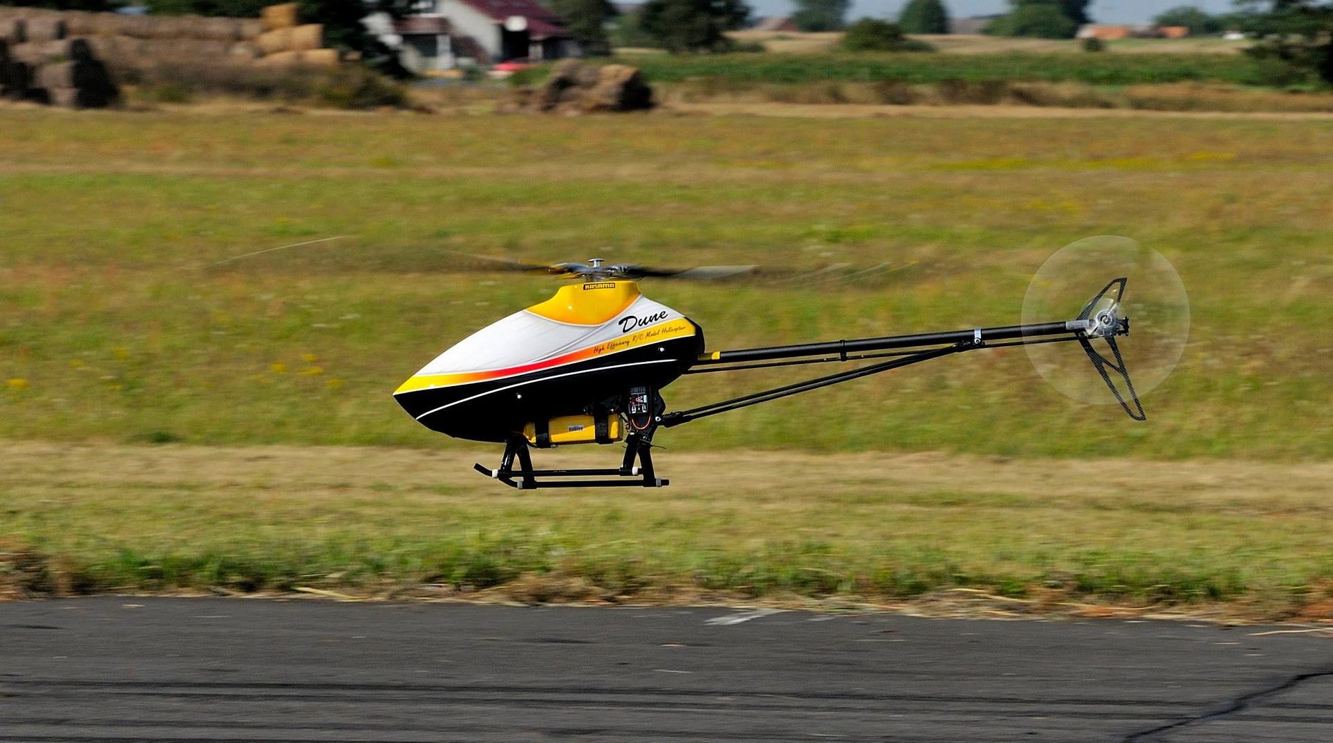 1889053_794409630600456_5834789450232877